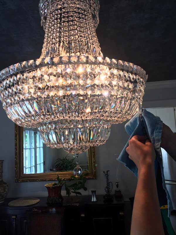 Chandelier cleaning detail